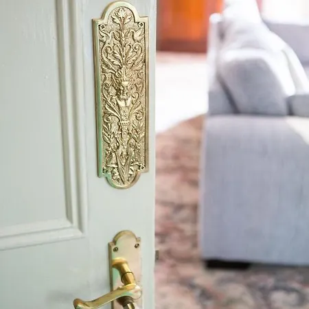 Riverdale House Bed and Breakfast